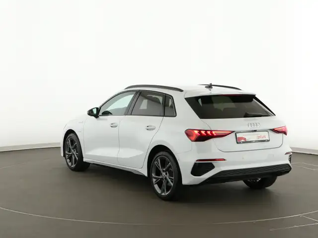 Audi A3 view 5