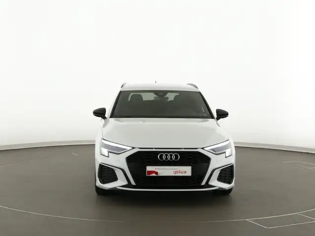 Audi A3 view 3