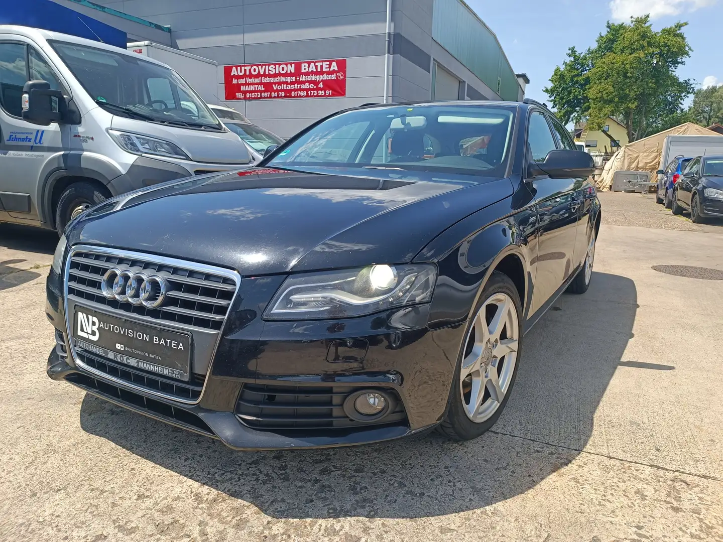 Audi A4 Avant 2.0 TDI multitronic Attraction,Bi-XENON,ALU Zwart - 1
