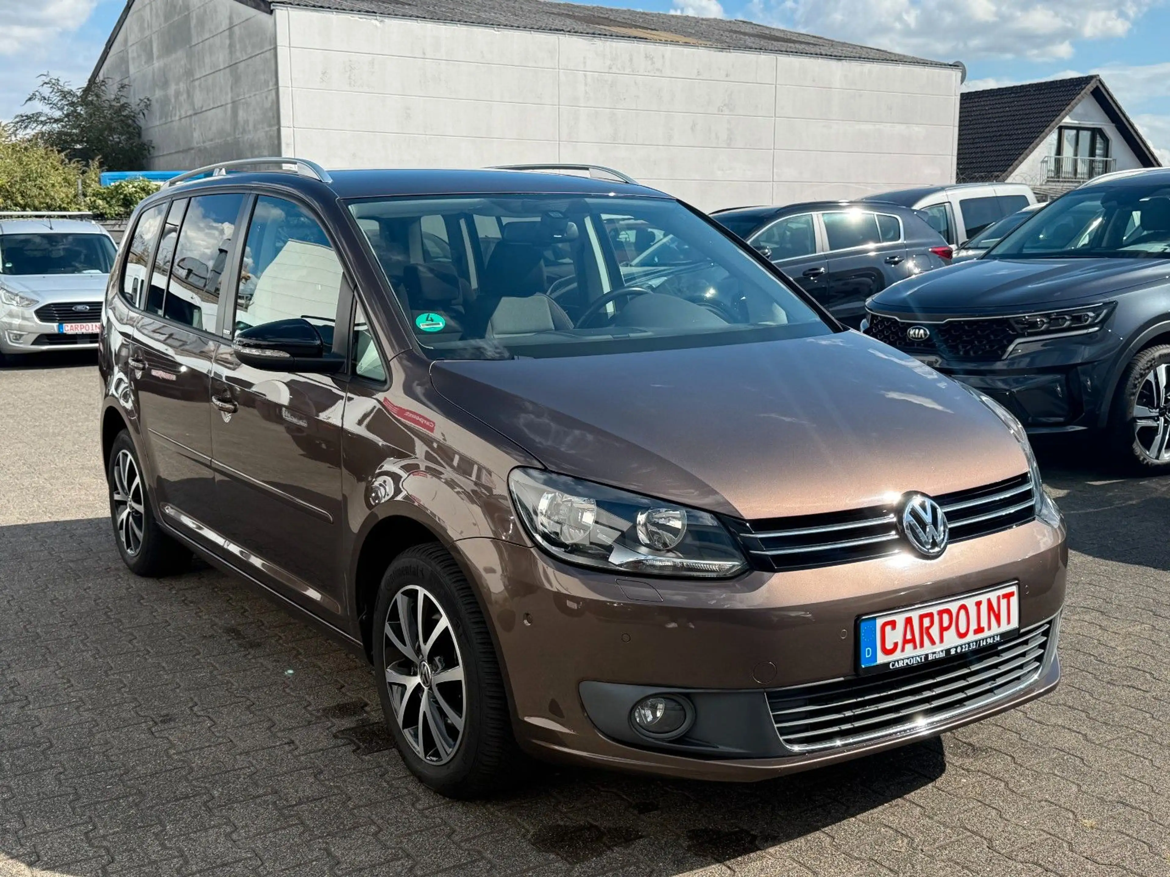 Volkswagen Touran Style 7SITZER/KLIMA/AHK/PDC/SHZ/2.HAND — photo 3