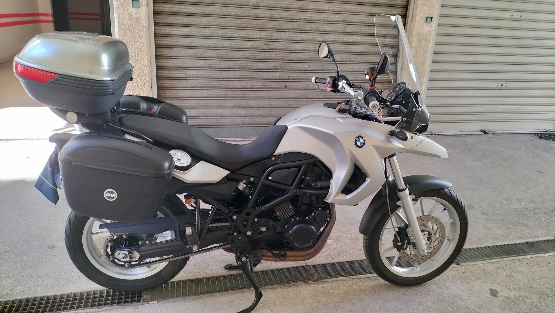 BMW F 650 GS Argintiu - 2