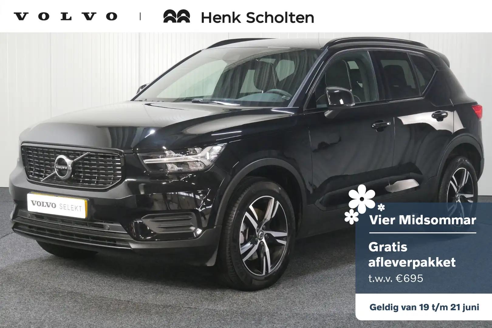 Volvo XC40 T2 130PK R-Design | DAB ontvanger | Cruise control Noir - 1