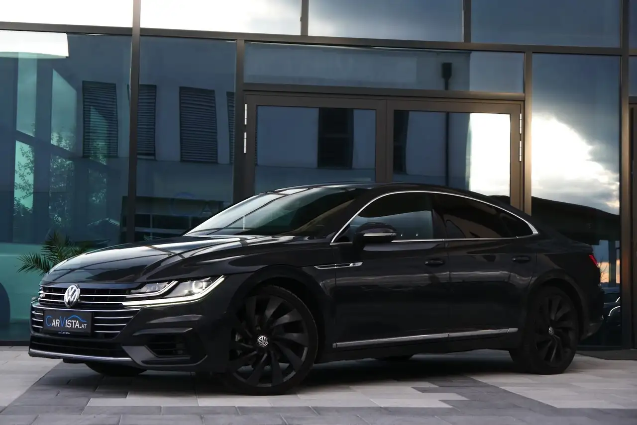 Volkswagen Arteon 2.0 TDI R-Line 4Motion — photo 1 of 29