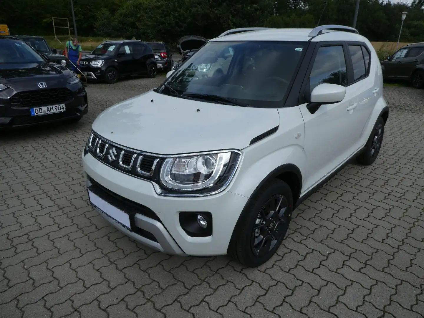 Suzuki Ignis 1.2 Comfort CVT Hybrid Weiß - 1