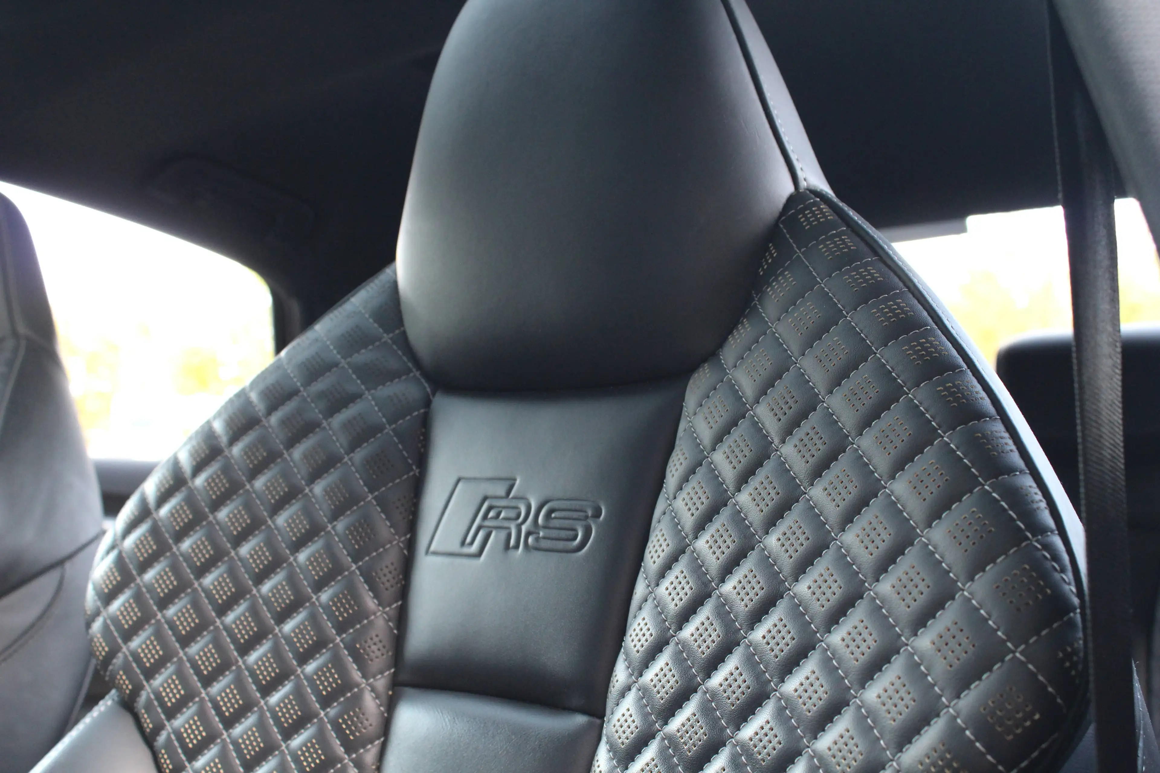 Audi RS3 Berline 2.5 TFSI quattro | Mantis Green | RS Stoelen| B&O | Pano | Magnetic Ride — photo 15