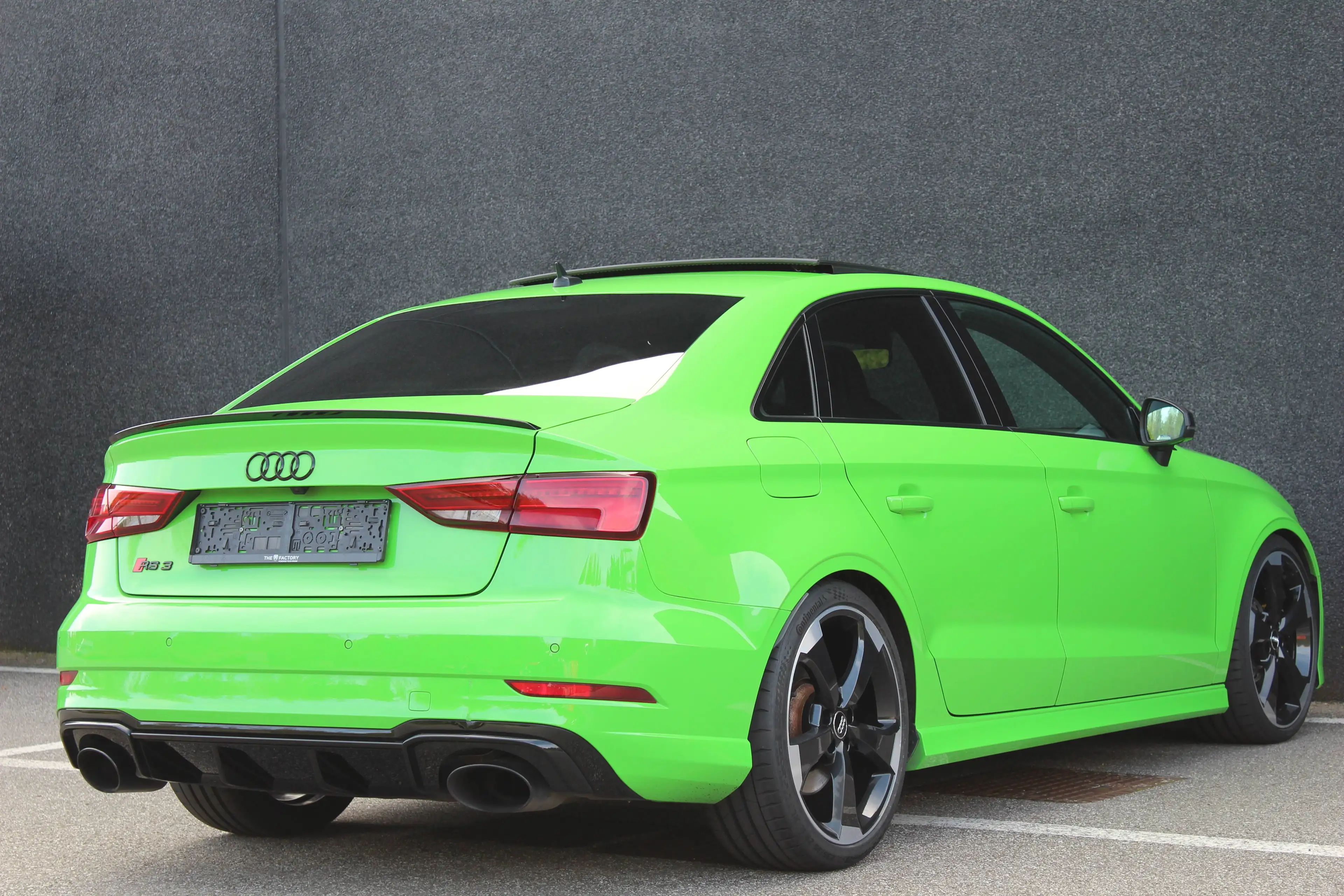 Audi RS3 Berline 2.5 TFSI quattro | Mantis Green | RS Stoelen| B&O | Pano | Magnetic Ride — photo 4