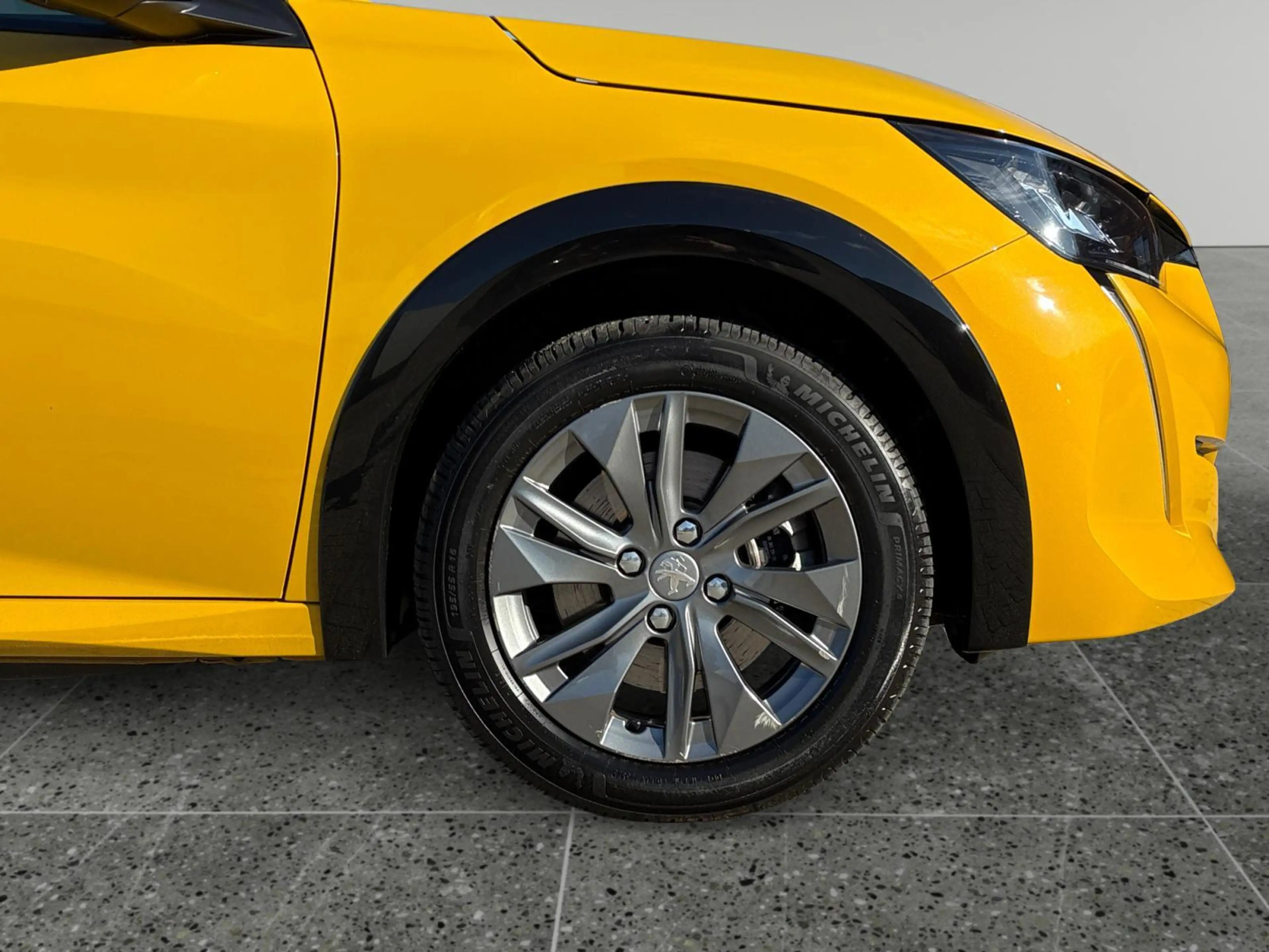 Peugeot e-208 Allure Pack EV 3-FASEN 50kWh 136pk | CAMERA | STOE — photo 9