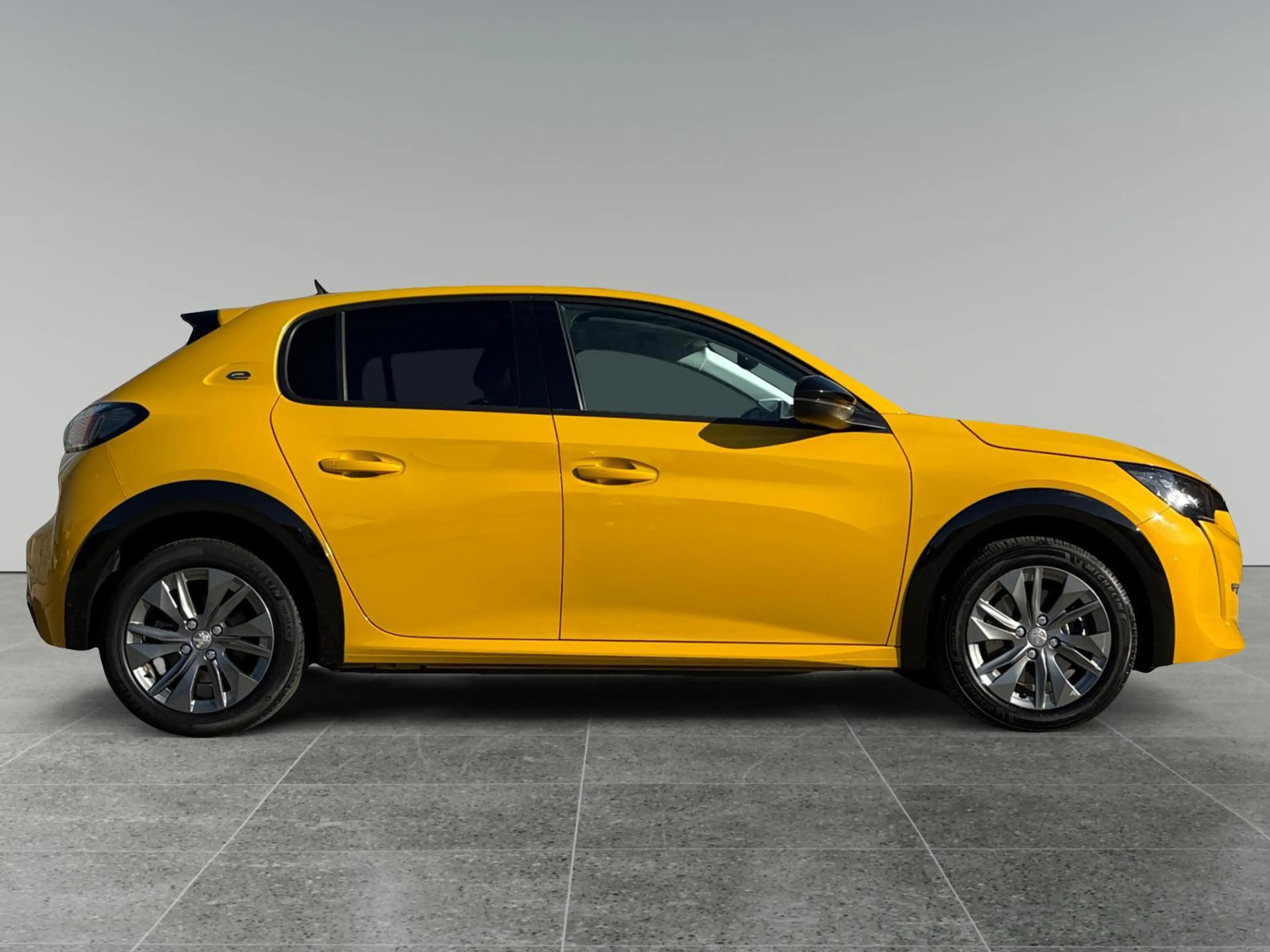 Peugeot e-208 Allure Pack EV 3-FASEN 50kWh 136pk | CAMERA | STOE — photo 6