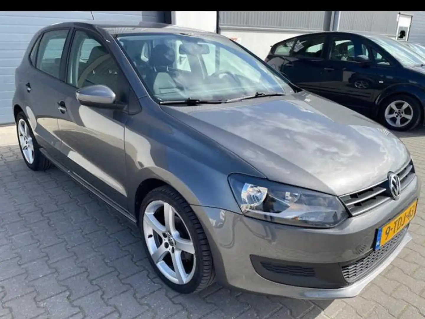 Volkswagen Polo Polo 1.2 TSI BlM. Edition Zilver - 1