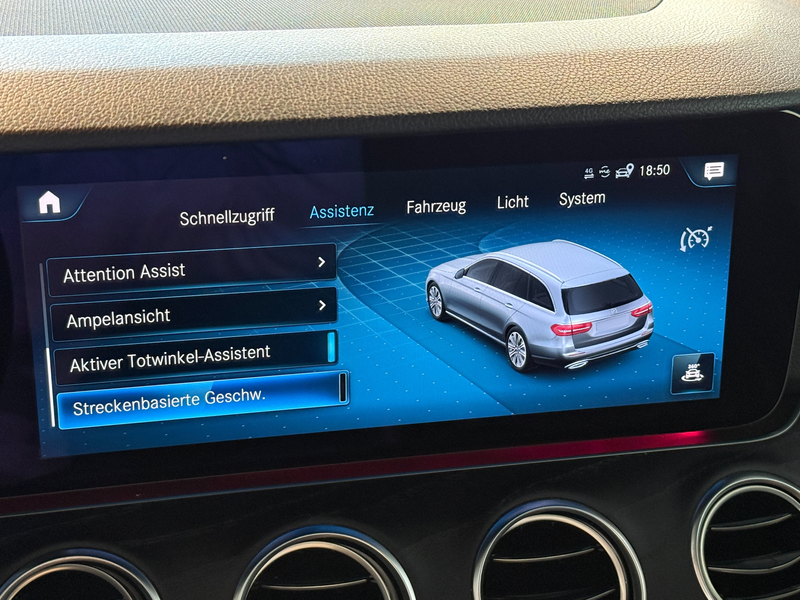 Mercedes-Benz E 300 de Avantgarde 4Matic Digitaler Tacho-Burmester — photo 12