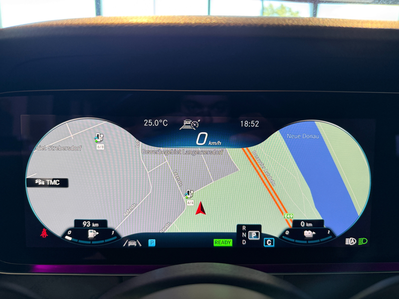 Mercedes-Benz E 300 de Avantgarde 4Matic Digitaler Tacho-Burmester — photo 15