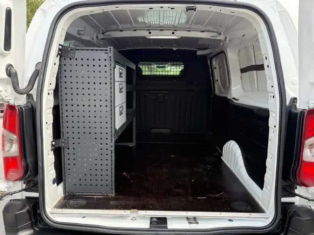 Peugeot Partner view 14