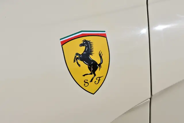 Ferrari 812 GTS view 13