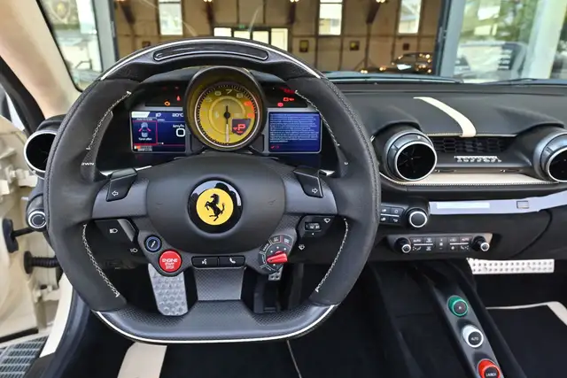 Ferrari 812 GTS view 8