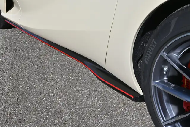 Ferrari 812 GTS view 14