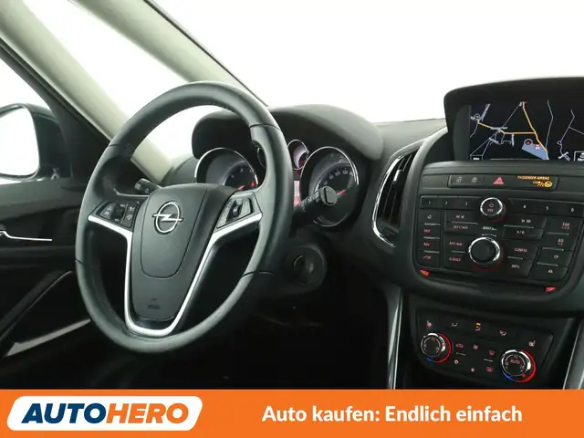 Opel Zafira Tourer view 13