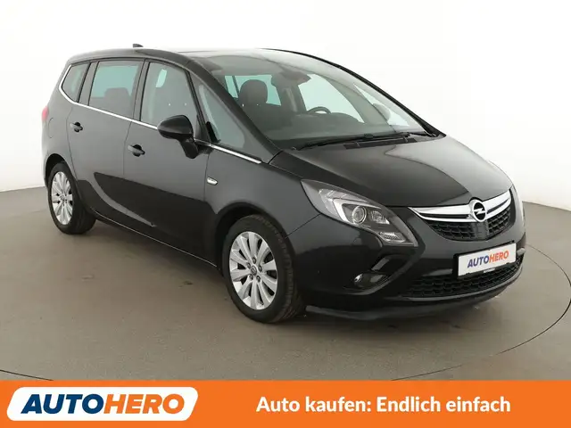 Opel Zafira Tourer view 8
