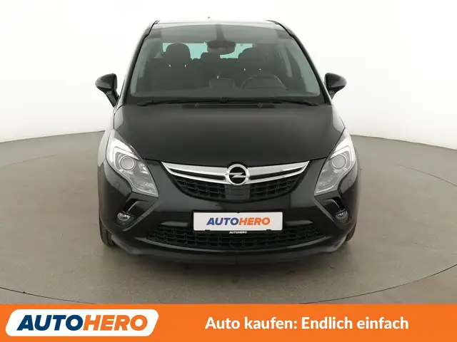 Opel Zafira Tourer view 9
