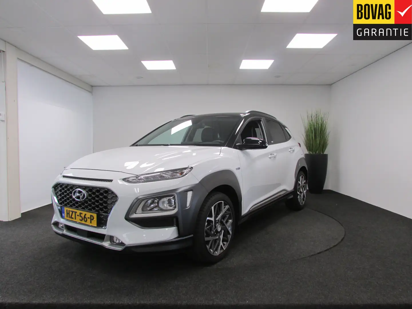 Hyundai KONA 1.6 GDI HEV I Dealeronderhouden I Luxe uitvoering Wit - 1