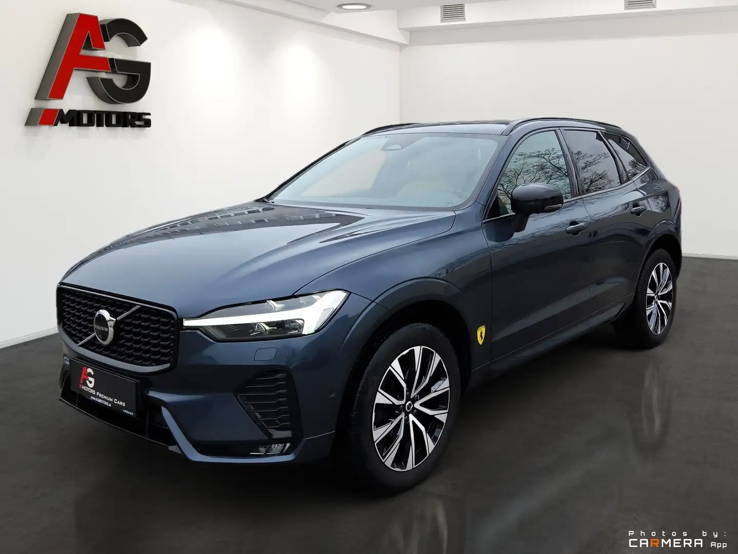 Volvo XC60 B4 Plus Dark AWD Geartronic/LED/360°Kamera/SHZ-Lü Blau - 1
