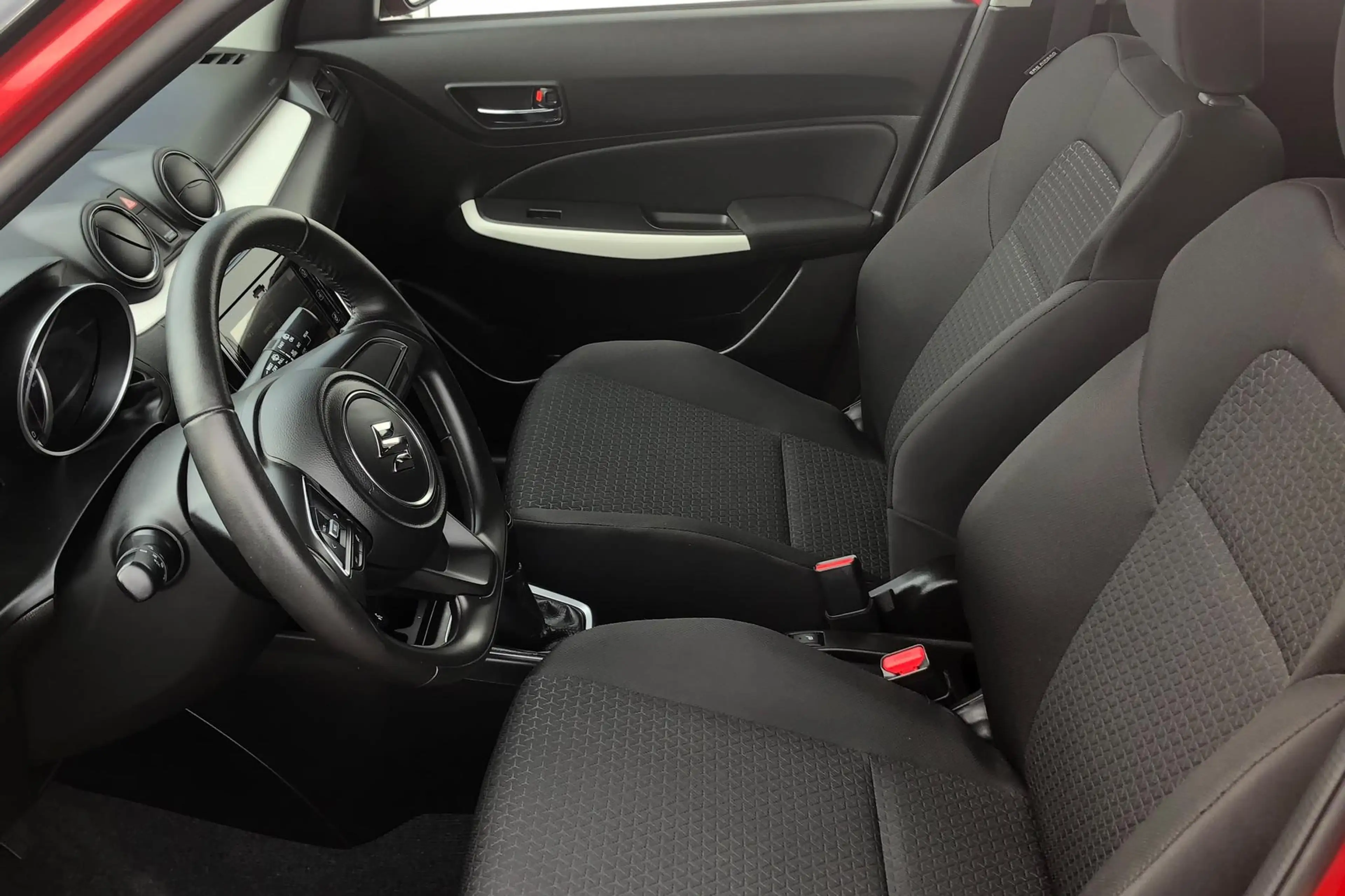 Suzuki Swift 1.2 90PK Select Airco | LM-Velgen | Stoelverwarmin — photo 8