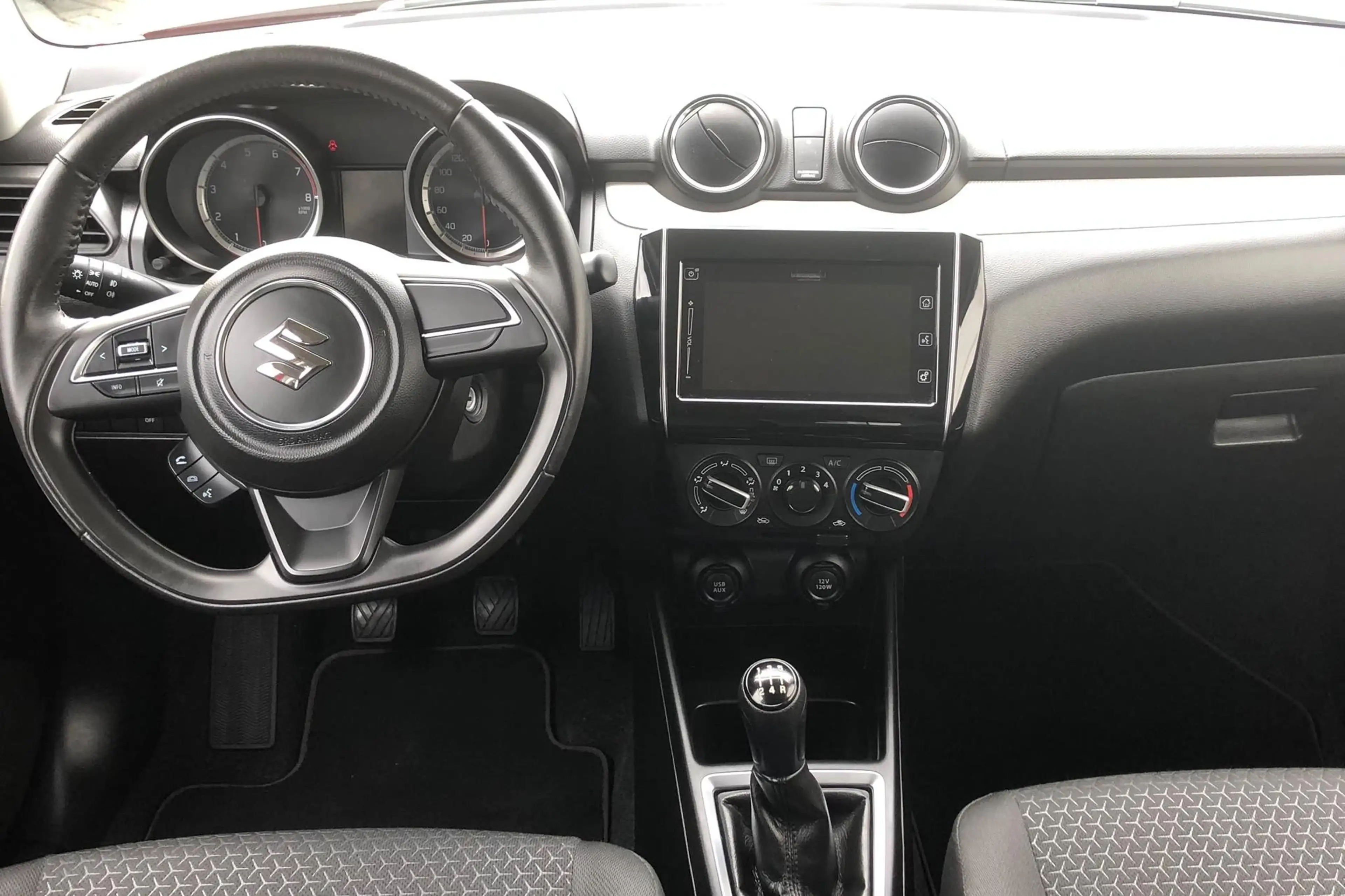 Suzuki Swift 1.2 90PK Select Airco | LM-Velgen | Stoelverwarmin — photo 7