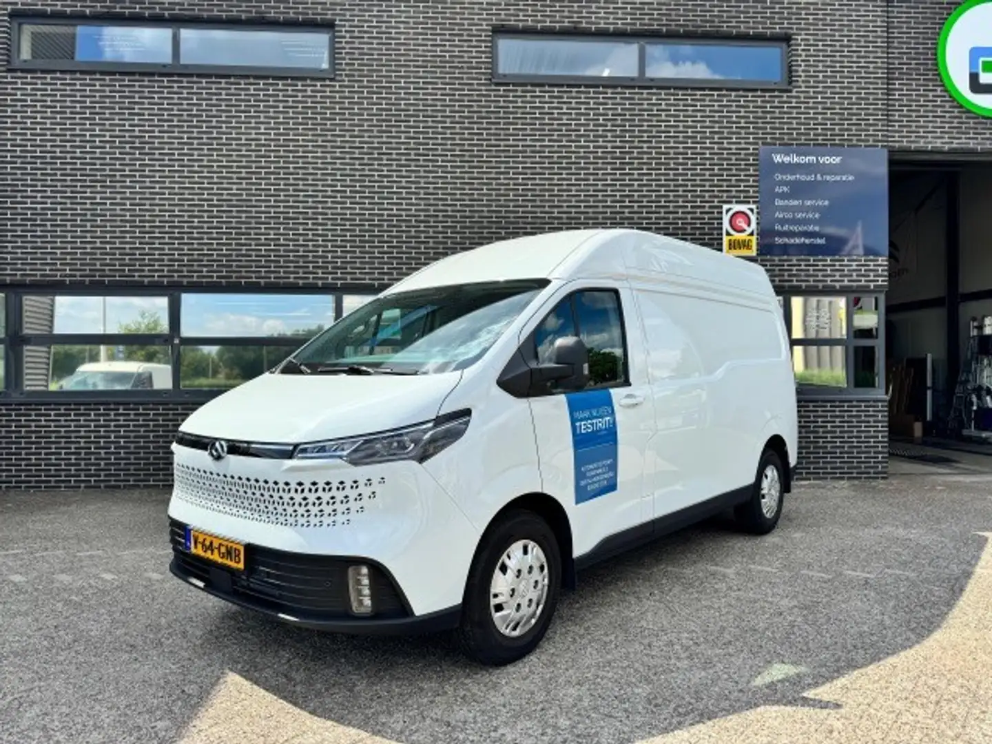 Maxus eDeliver 7 L2H2 88 kWh| Rijklaarprijs| uit voorraad leverbaar Wit - 1