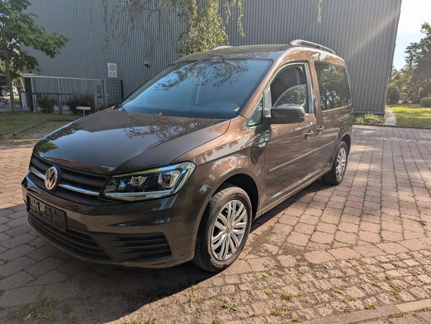 Volkswagen Caddy 1,4TSI 92kW Comfortline 5-Sitzer,Xenon-LED Bruin - 1