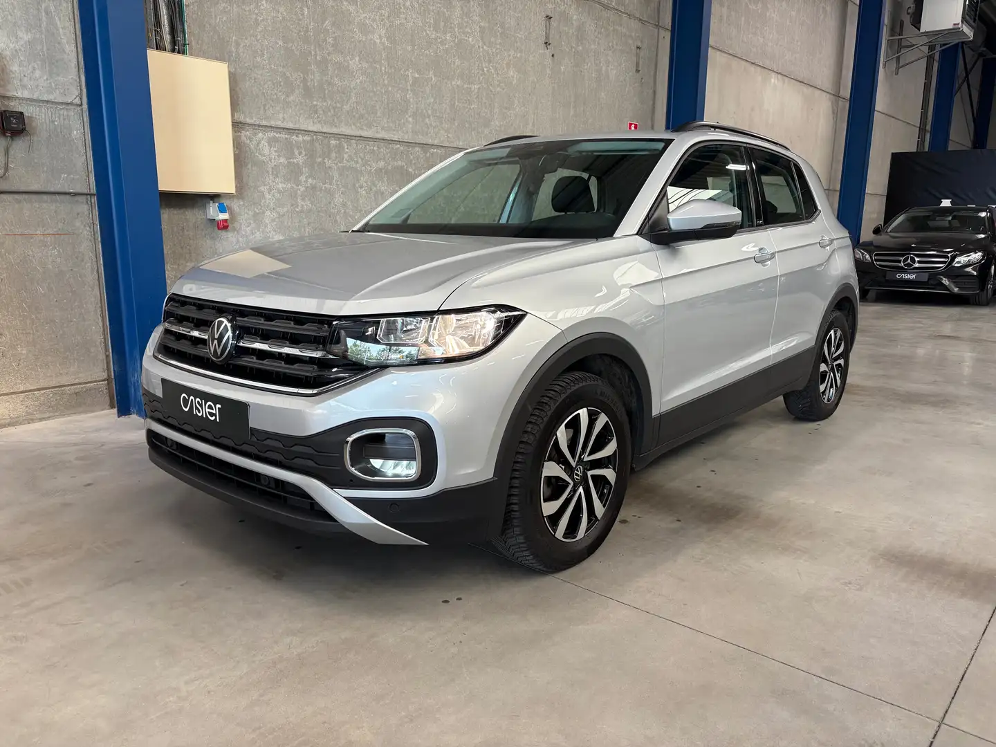 Volkswagen T-Cross 1.0 TSI ACTIVE l CarPlay l Blind Spot l Camera Argent - 1