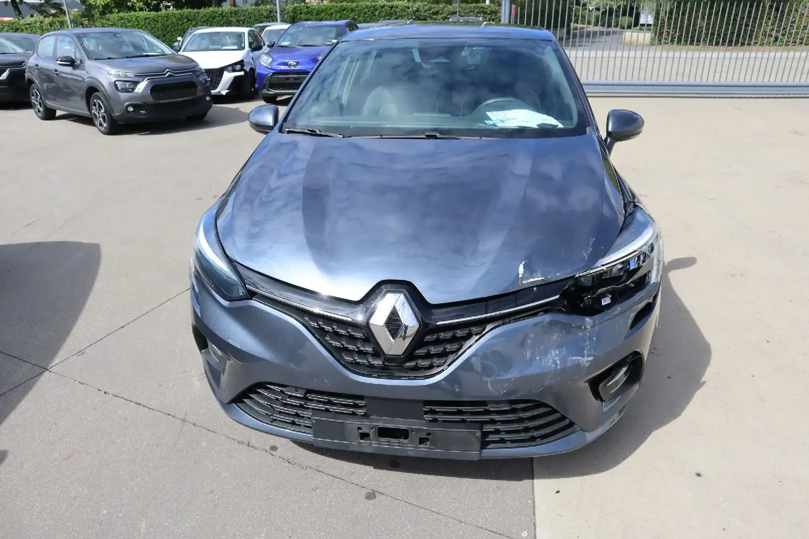 Renault Clio 1.0 Lpg + Benz Gris - 2