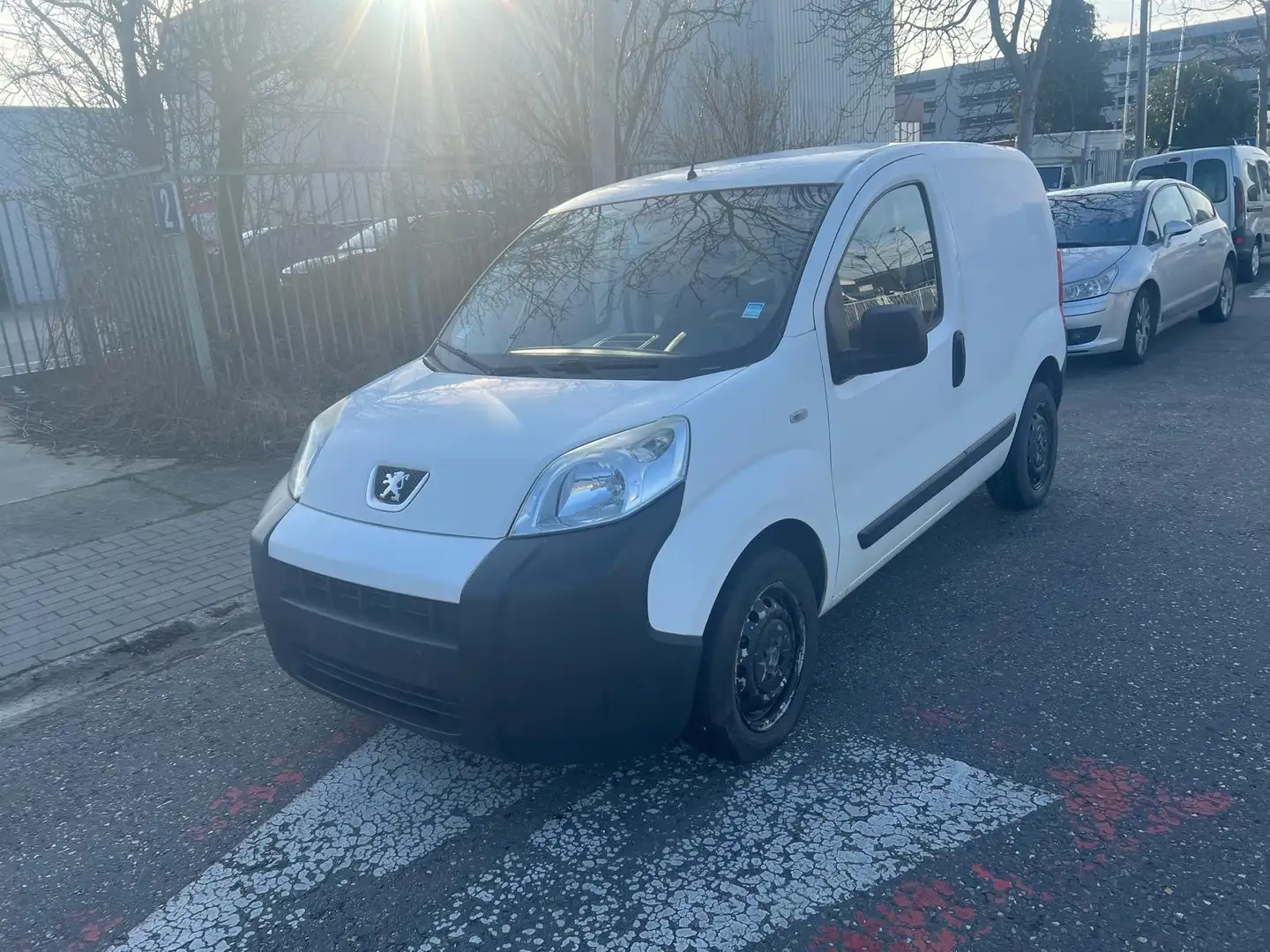 Peugeot Bipper 1.3 HDi Confort FAP Beyaz - 1