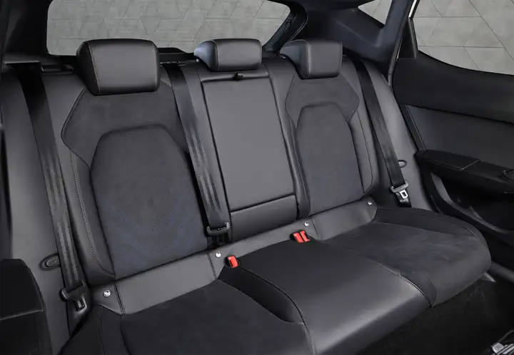 Cupra León 1.5 eTSI DSG 2025, foto 19