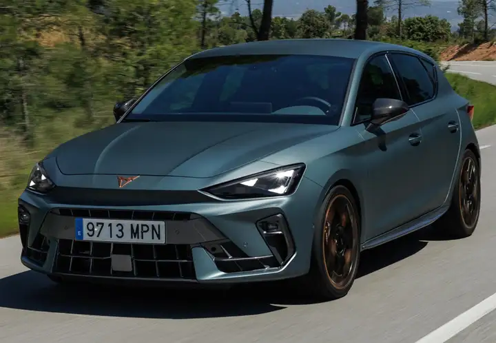 Cupra León 1.5 eTSI DSG 2025, foto 15