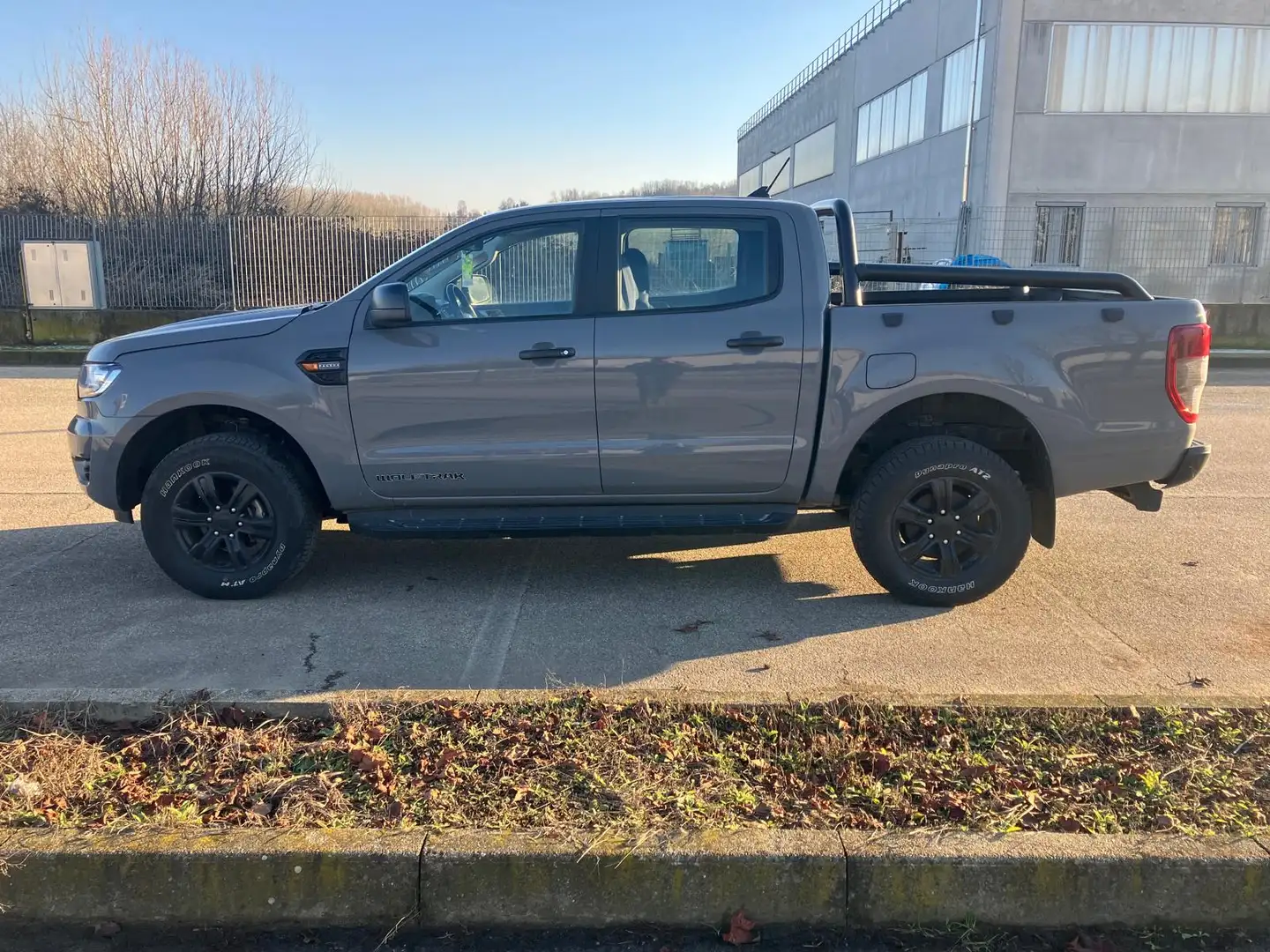 Ford Ranger Ranger 2.0 ecoblue double cab Wolftrak 170cv Silber - 1