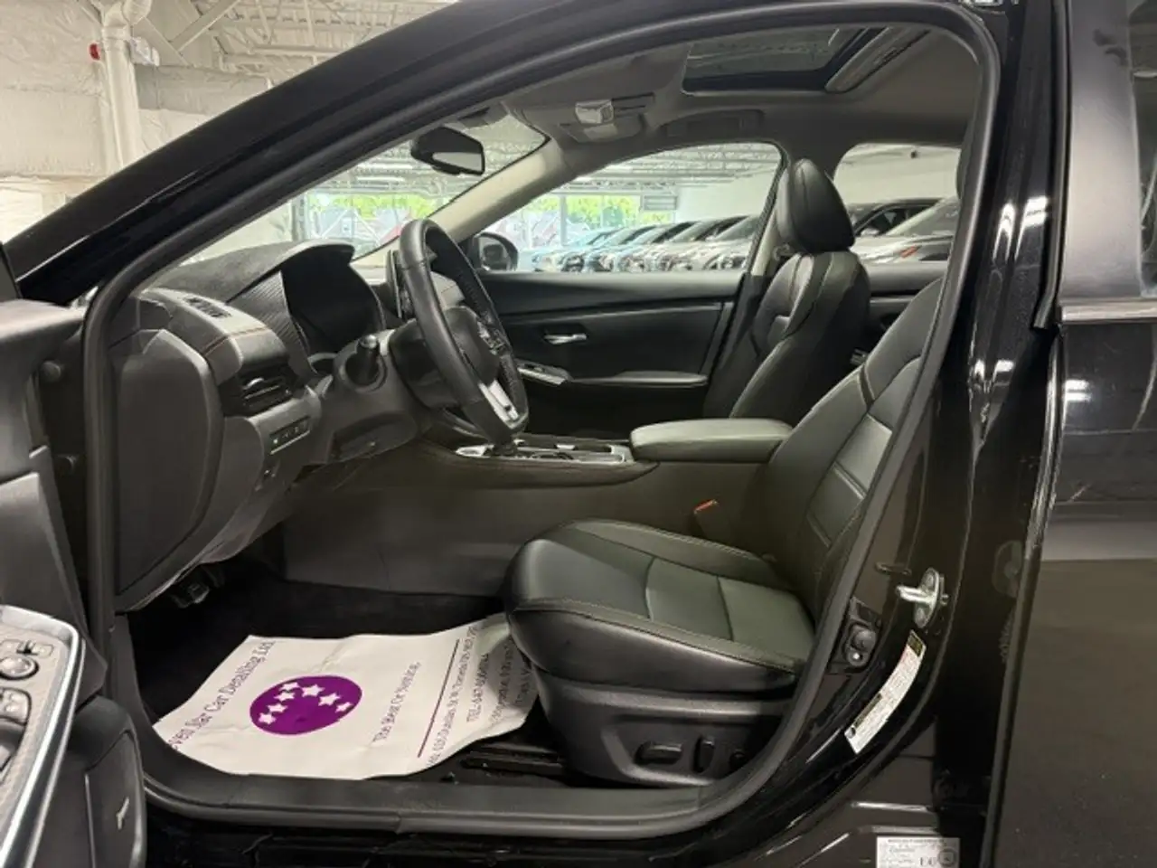 Nissan Sentra снимка Nissan Sentra