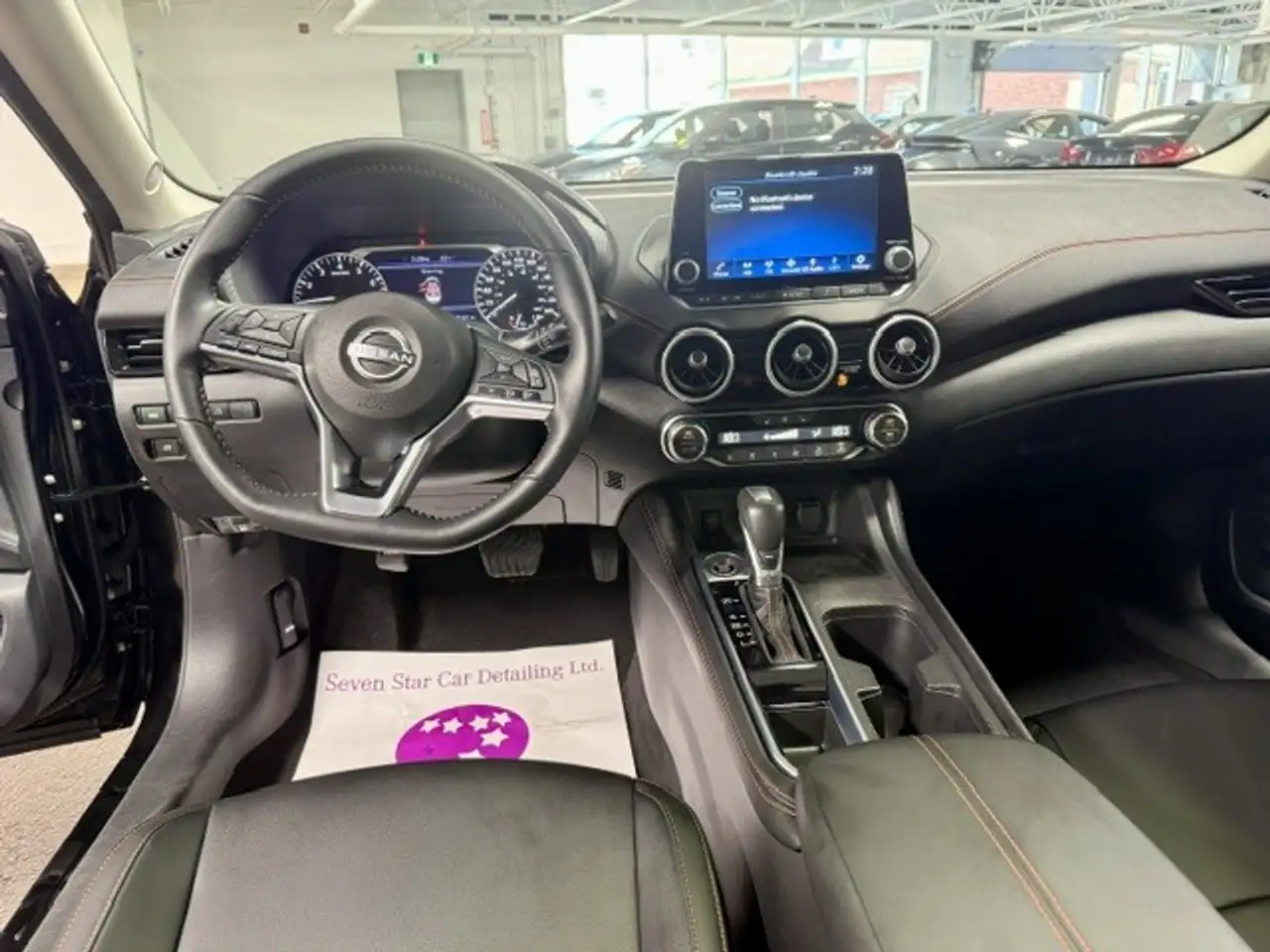 Nissan Sentra снимка Nissan Sentra