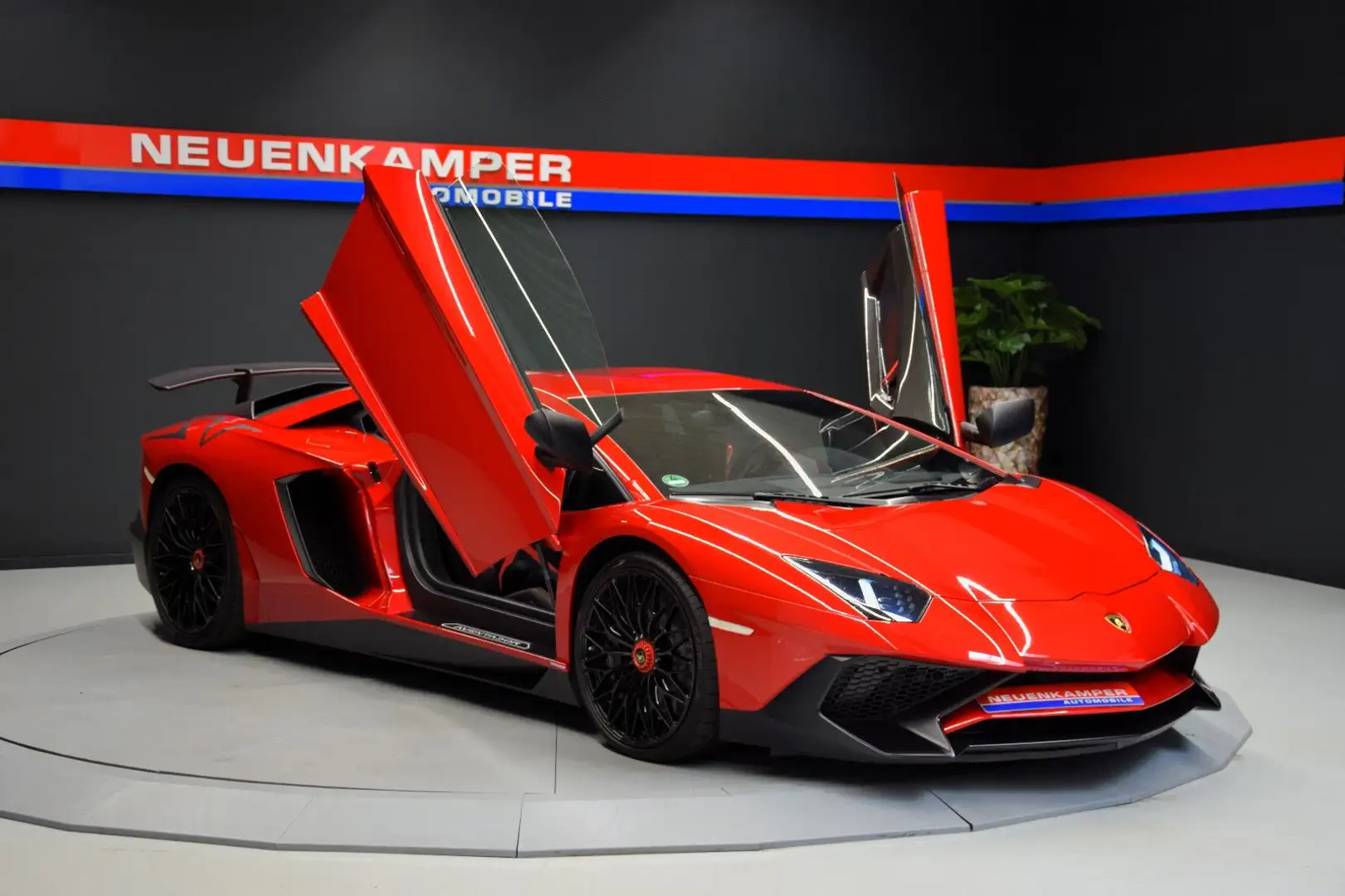 Lamborghini Aventador LP 750-4 SV Superveloce Lift Carbon Czerwony - 1