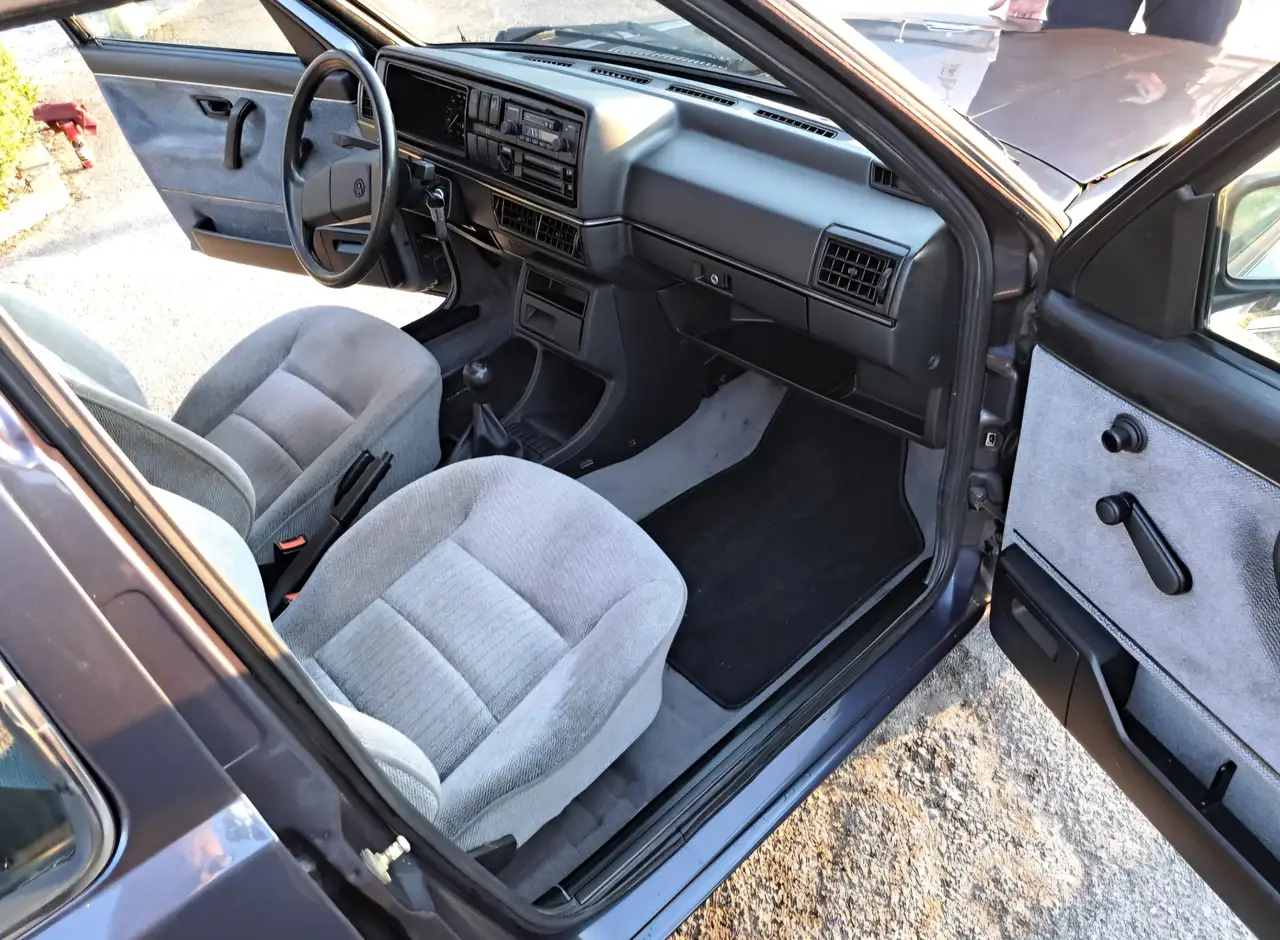 Volkswagen Golf 5p 1.3 GL, foto 7