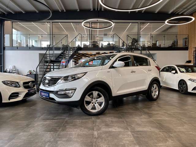 Imagine Kia Sportage Attract 4WD *1. Hand*Klima*PDC*