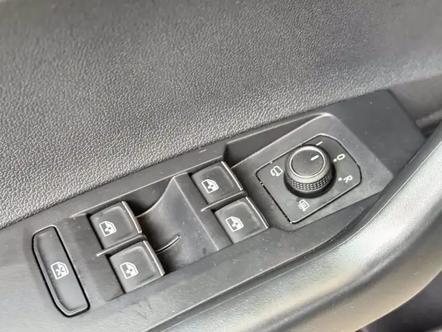 Volkswagen Taigo view 19