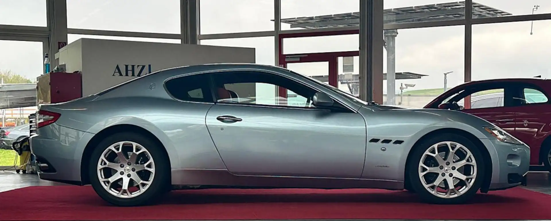 Maserati GranTurismo Basis Blauw - 2