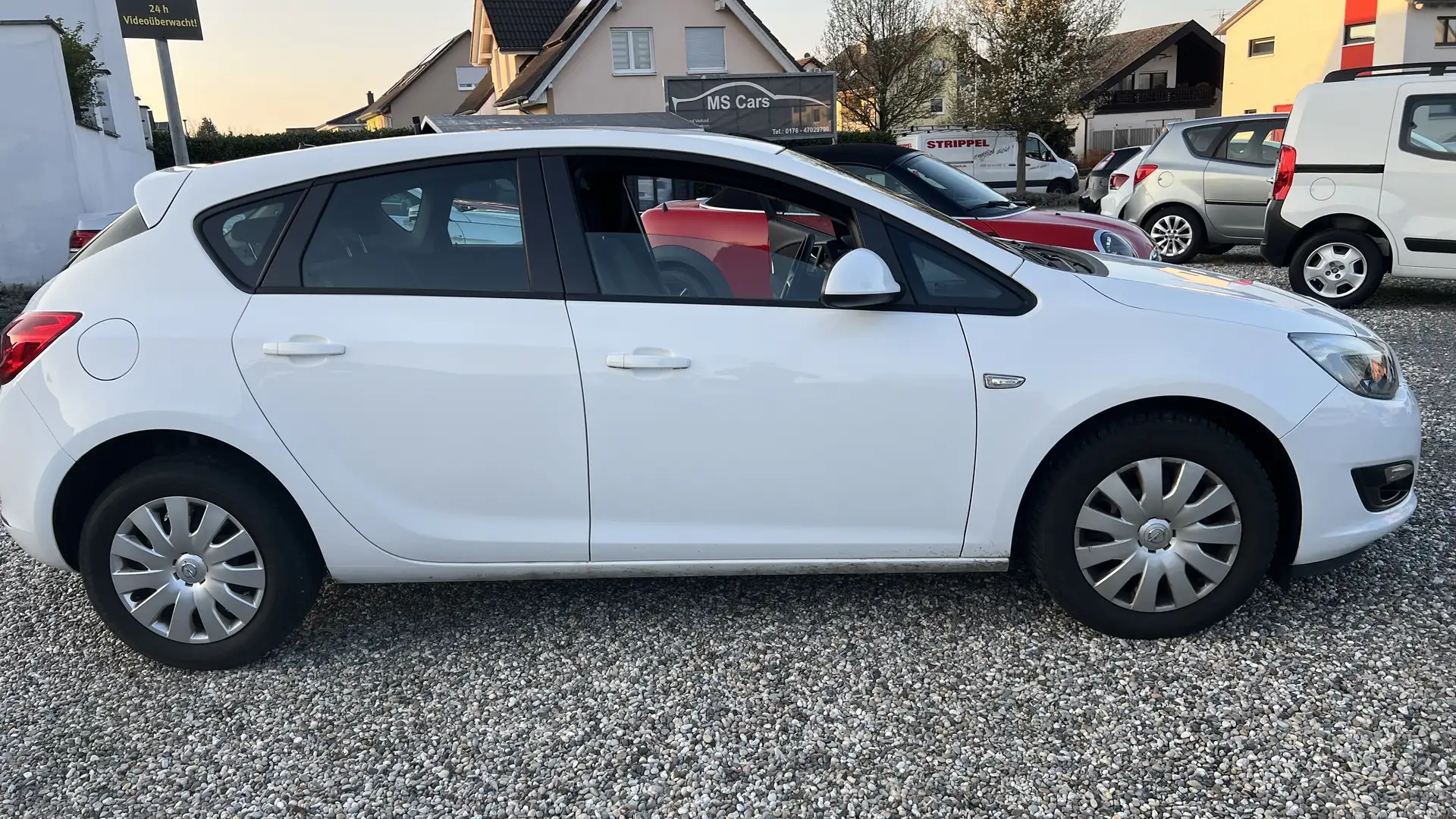 Opel Astra Selection Weiß - 1