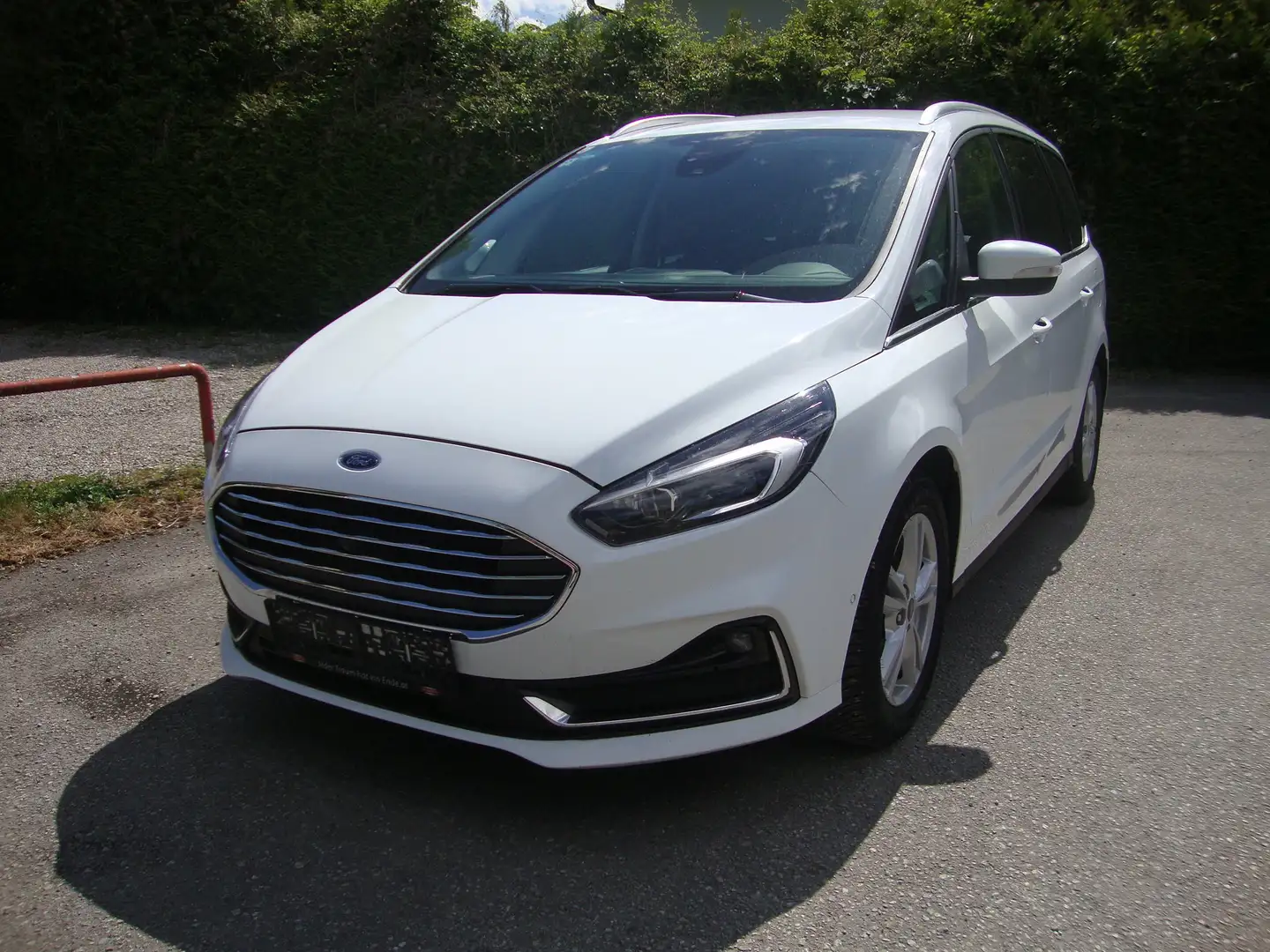 Ford Galaxy Titanium Weiß - 1