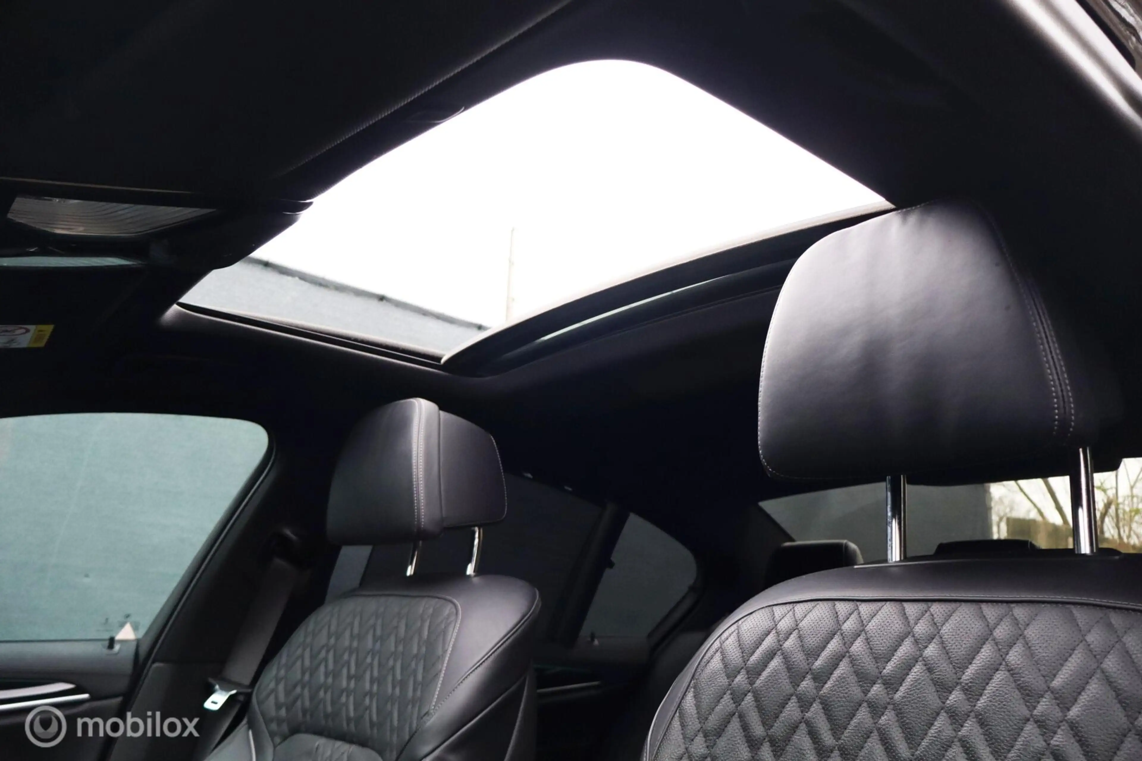 BMW M550 5-serie M550i xDrive High Executive — photo 4