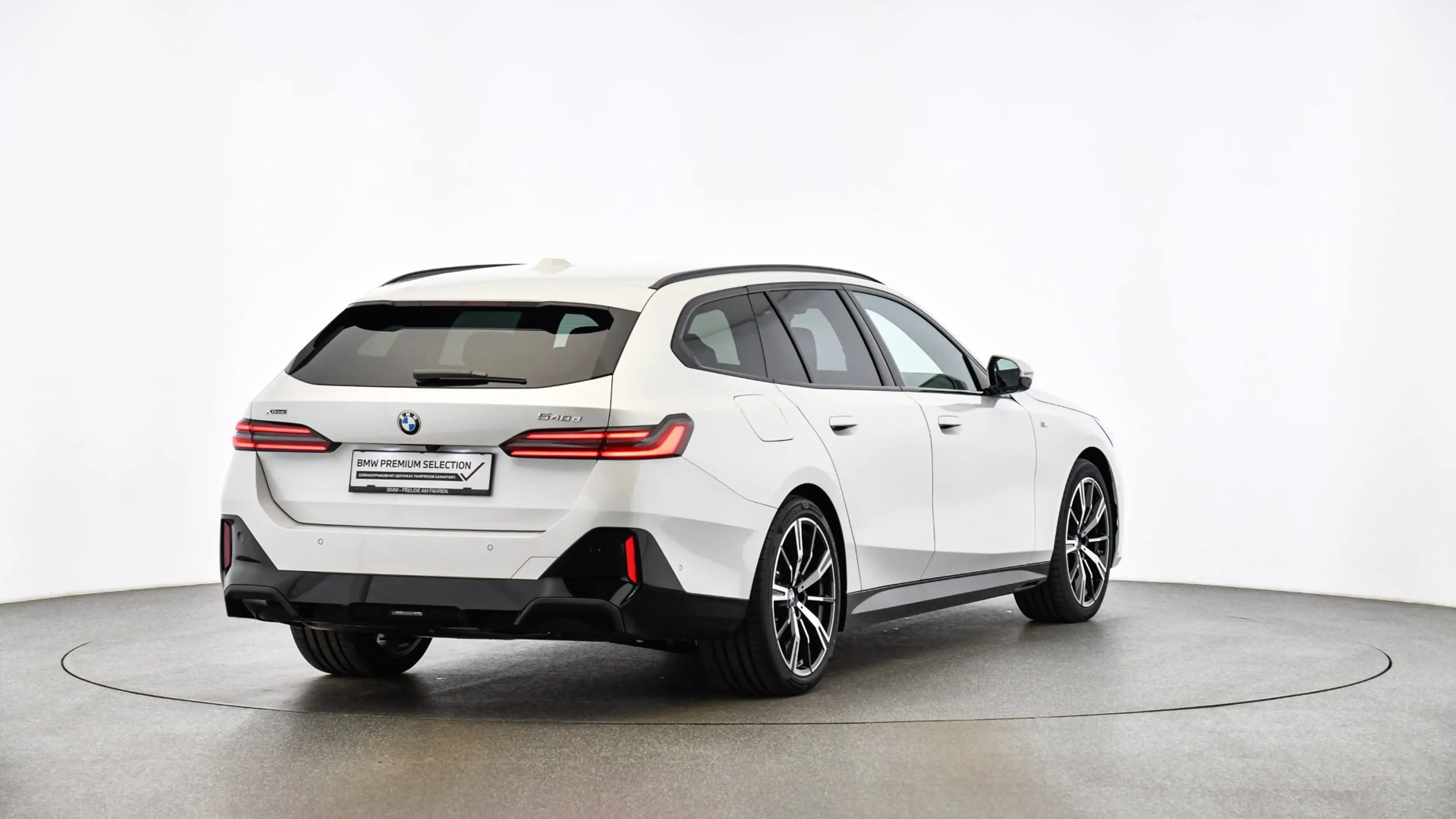 BMW 540 d xDrive M-Sportpaket Pro — photo 4