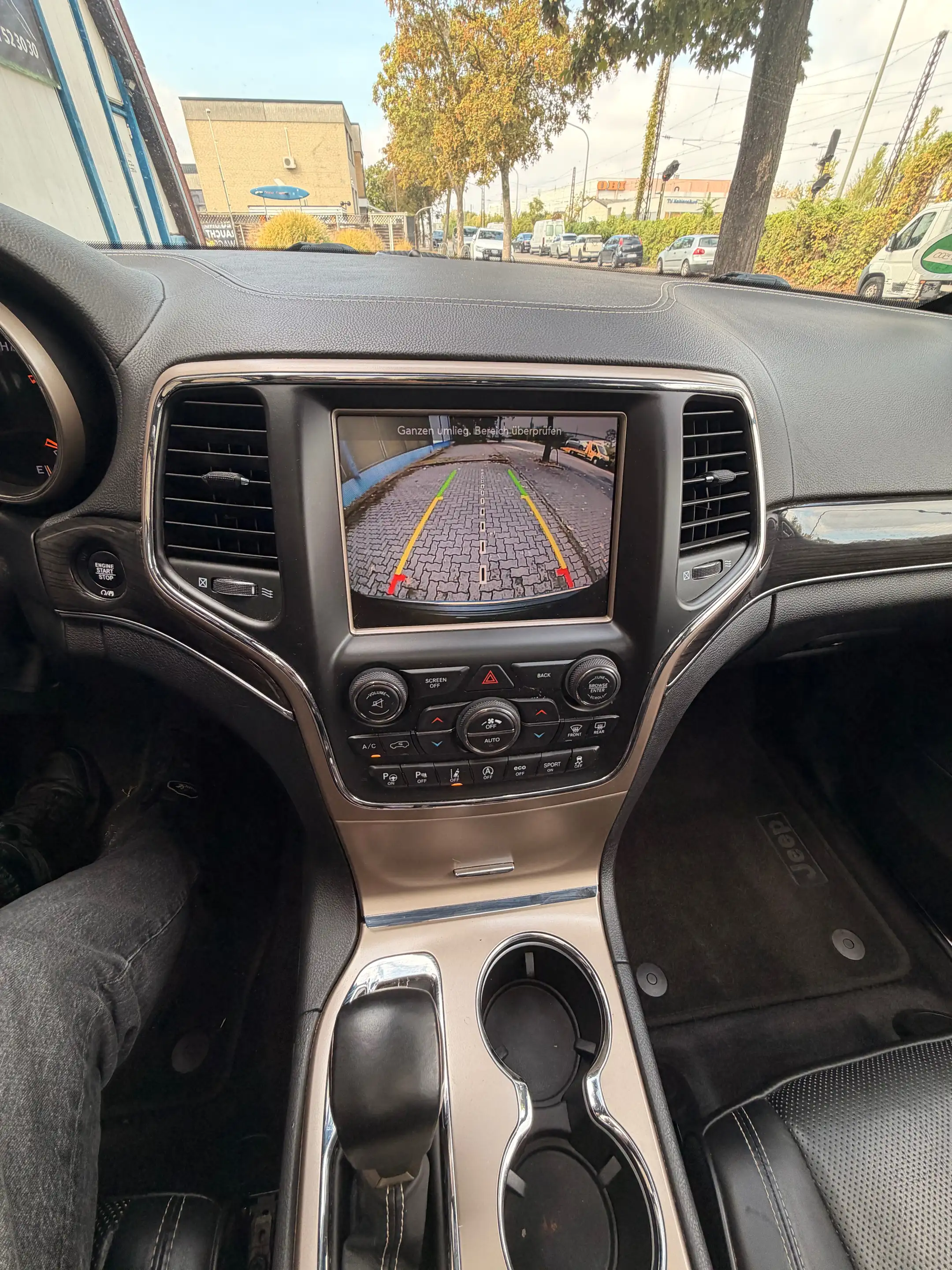 Jeep Grand Cherokee 3.0 CRD Overland/Leder/Navi/Pano/Cam/Keyless — photo 14