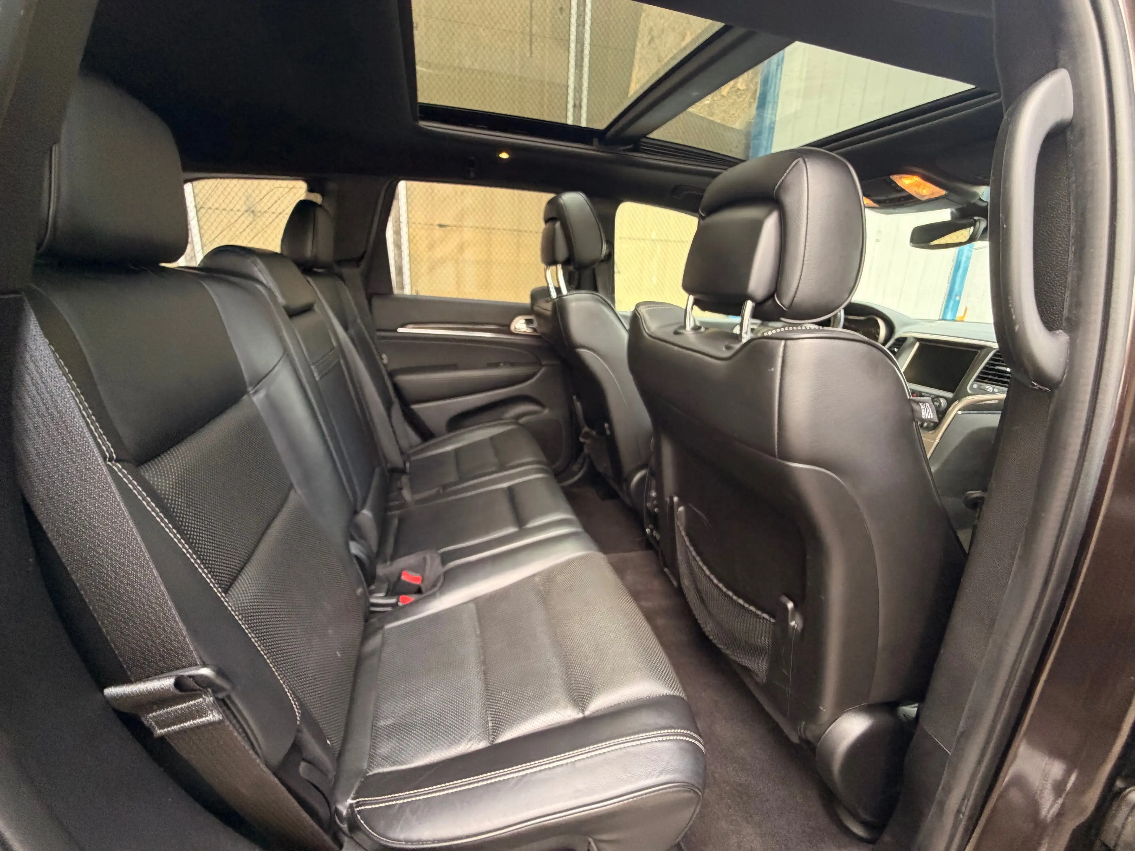 Jeep Grand Cherokee 3.0 CRD Overland/Leder/Navi/Pano/Cam/Keyless — photo 8