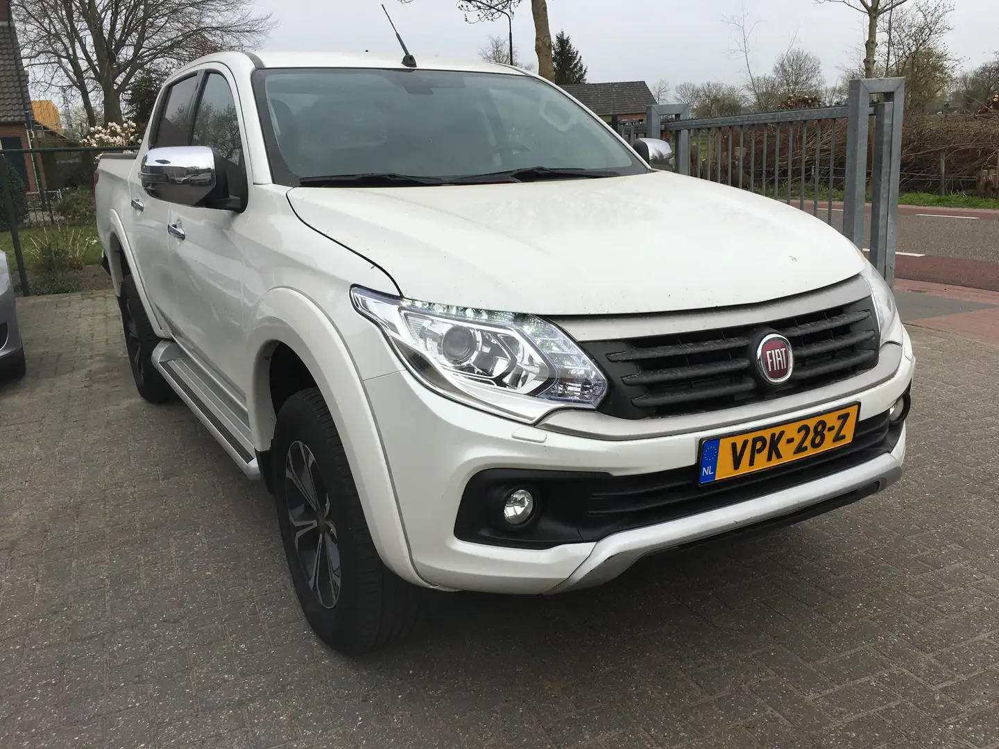 Fiat Fullback 2,4 diesel  2 ZITS Blanc - 2