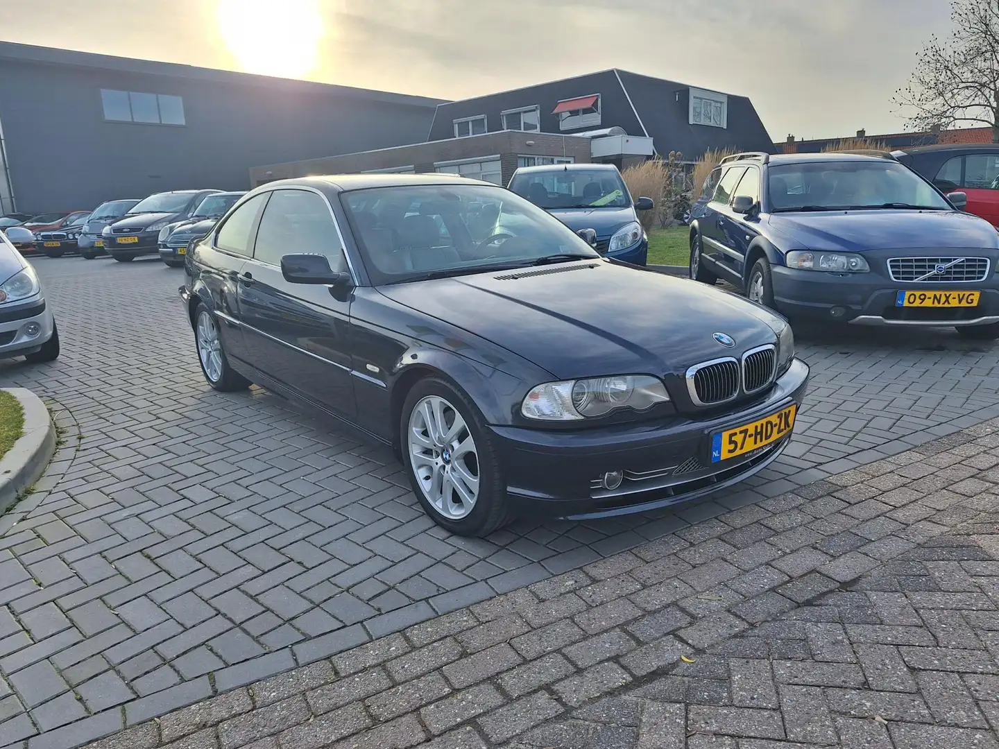 BMW 330 3-serie Coupé 330Ci Executive / Zeer netjes / Nieu Blau - 2