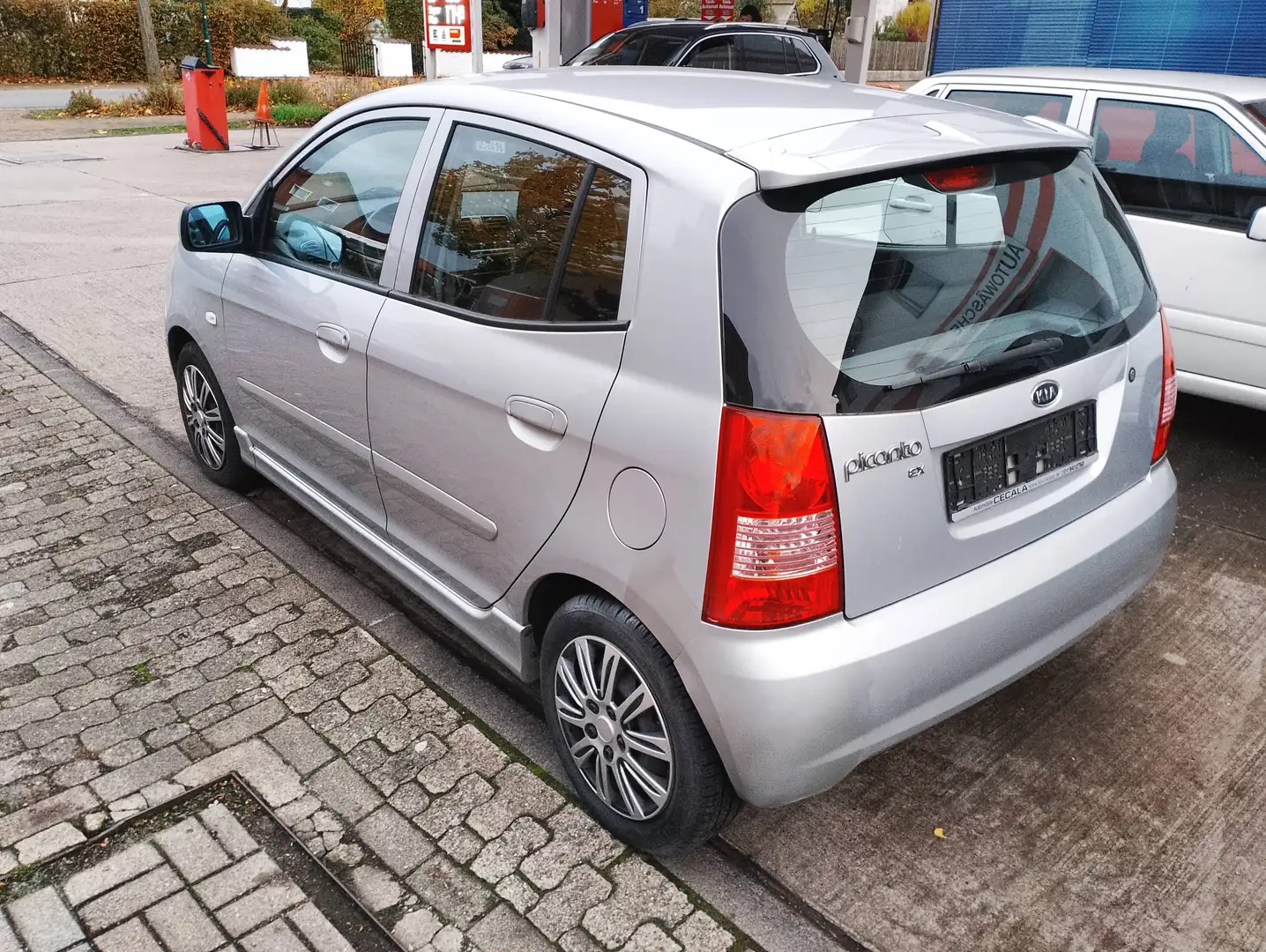 Kia Picanto 1.1 EX Silber - 2